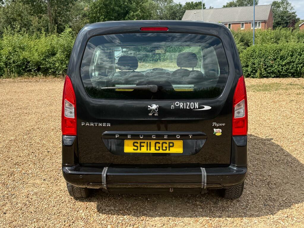 Peugeot Partner Tepee Tepee 1.6 Hdi 8V Tepee Outdoor Red #8