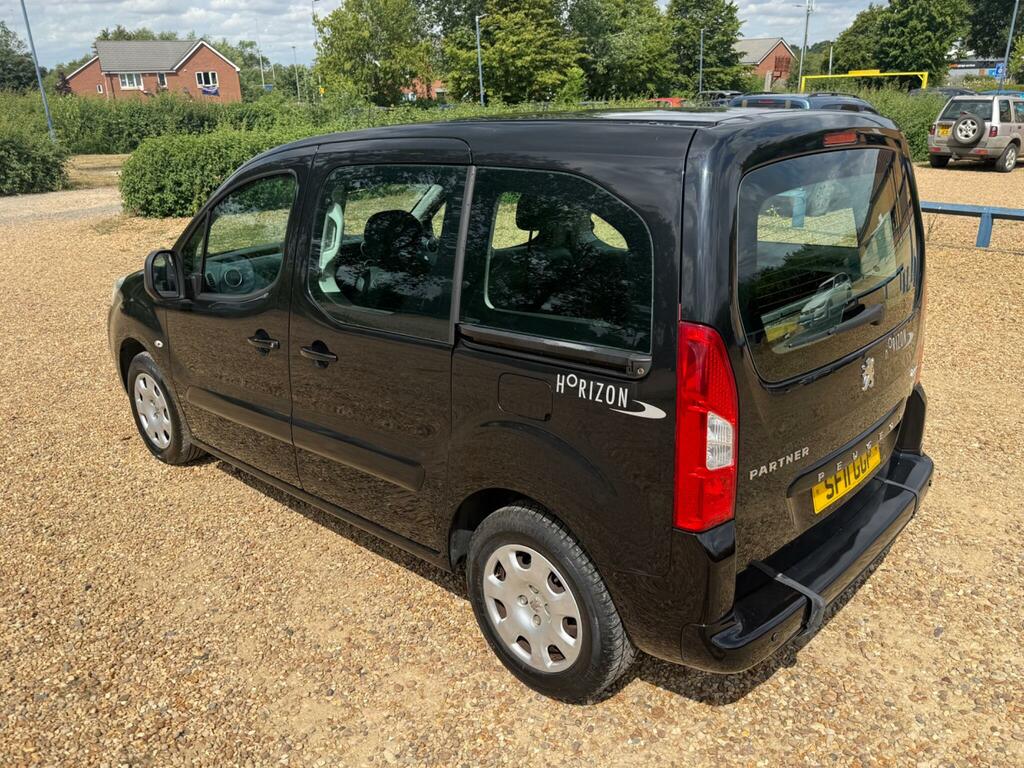 Peugeot Partner Tepee Tepee 1.6 Hdi 8V Tepee Outdoor Red #17