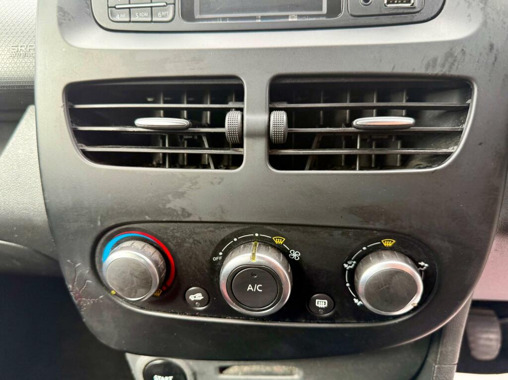 Renault Clio 1.5 Turbo Dci, Dynamique Medianav, Free R Grey #28