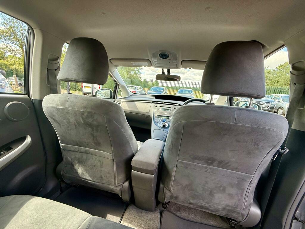 Toyota Prius Prius T4 Vvt-i Silver #26