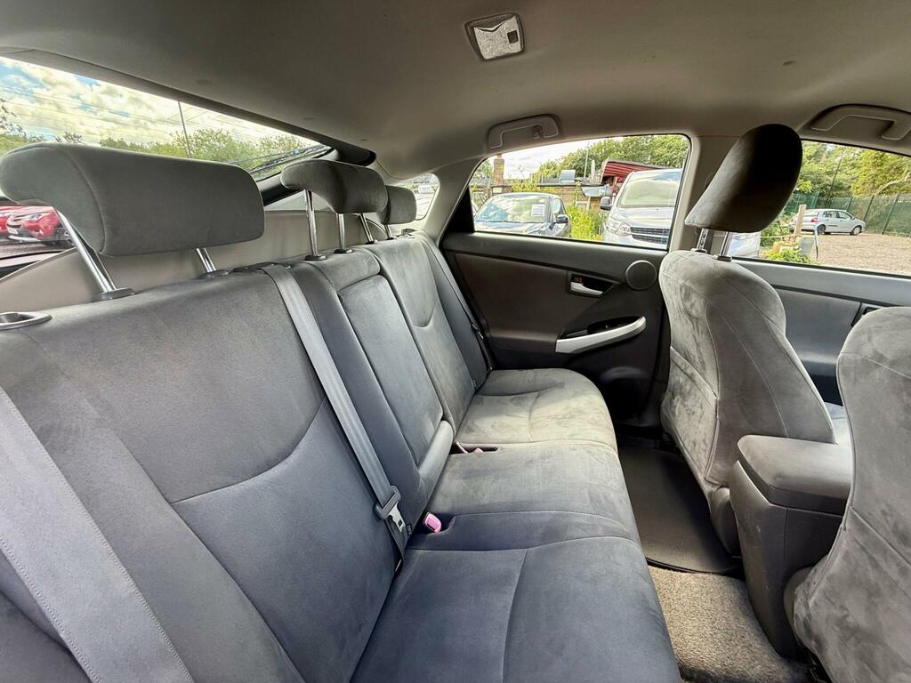 Toyota Prius Prius T4 Vvt-i Silver #29
