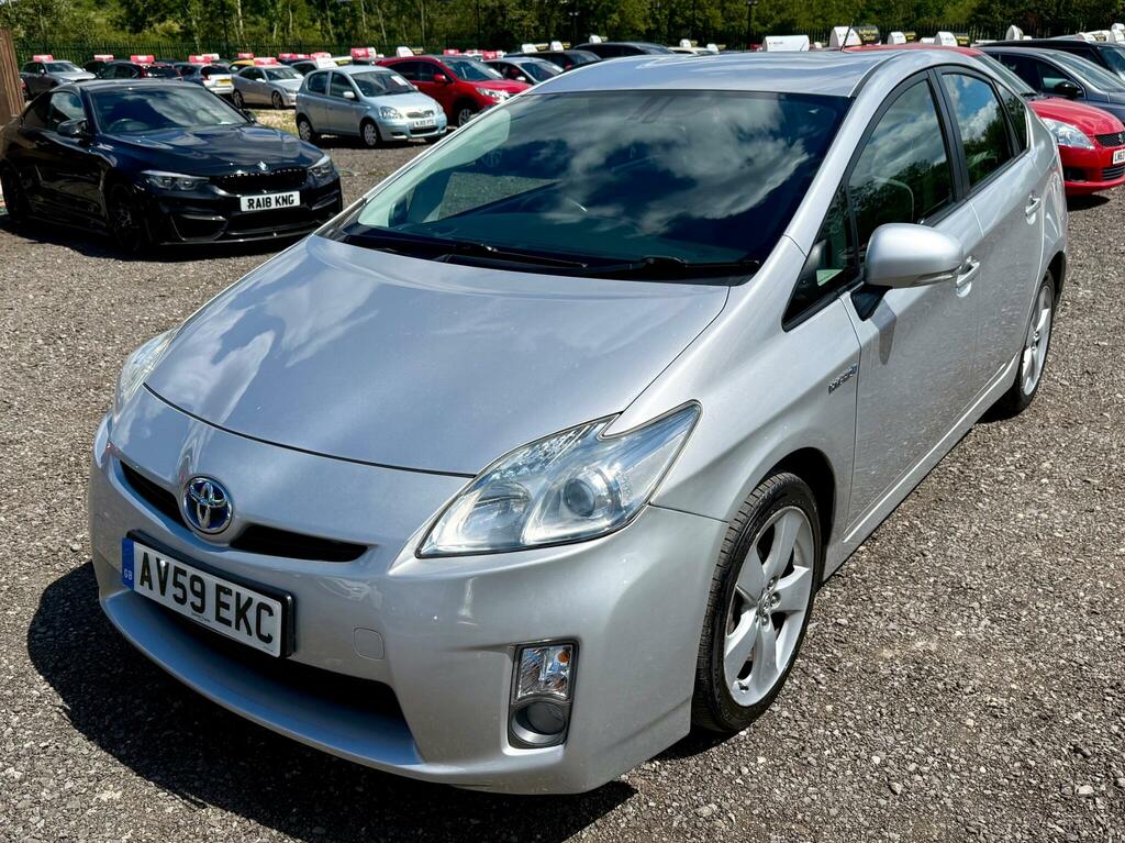 Toyota Prius T4 Silver #3