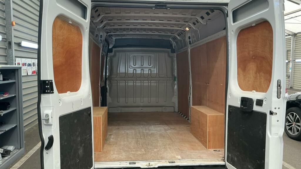 Vauxhall Movano 2022 72 F3500 White #8