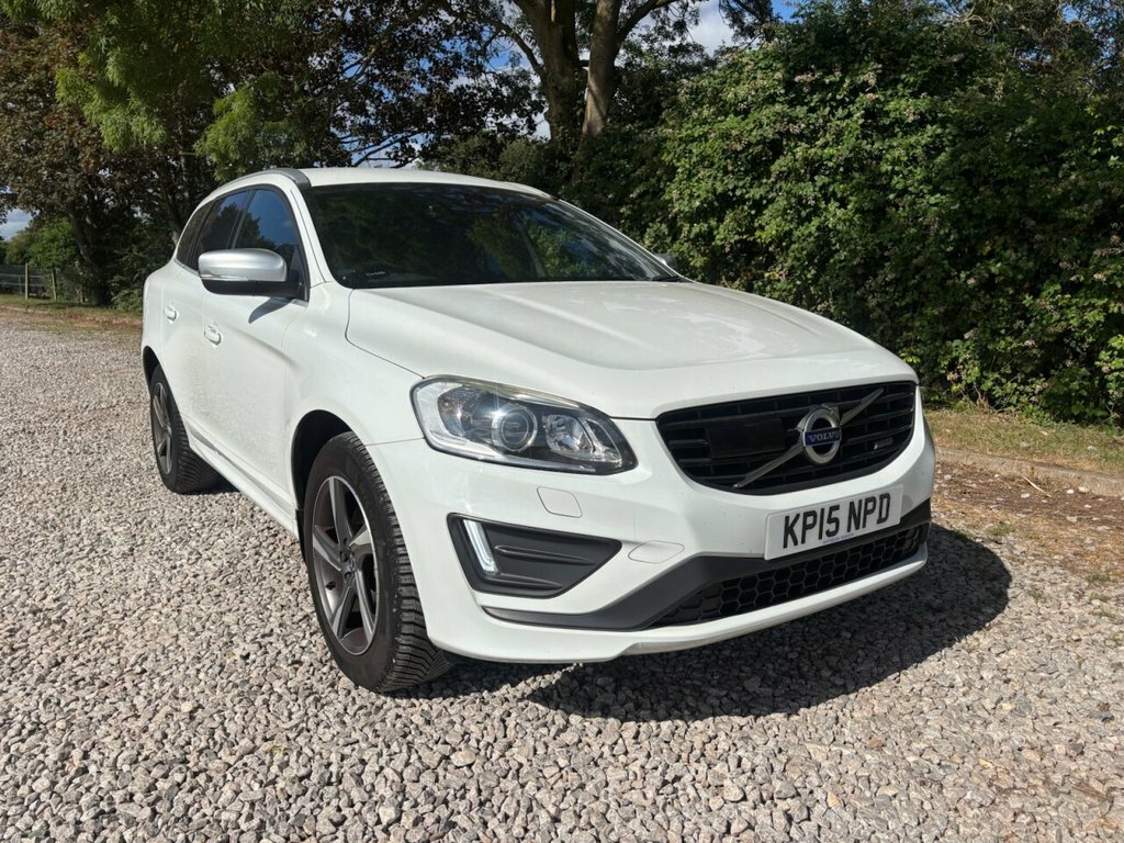 Volvo XC60 2.4L R-design Lux Nav White #4