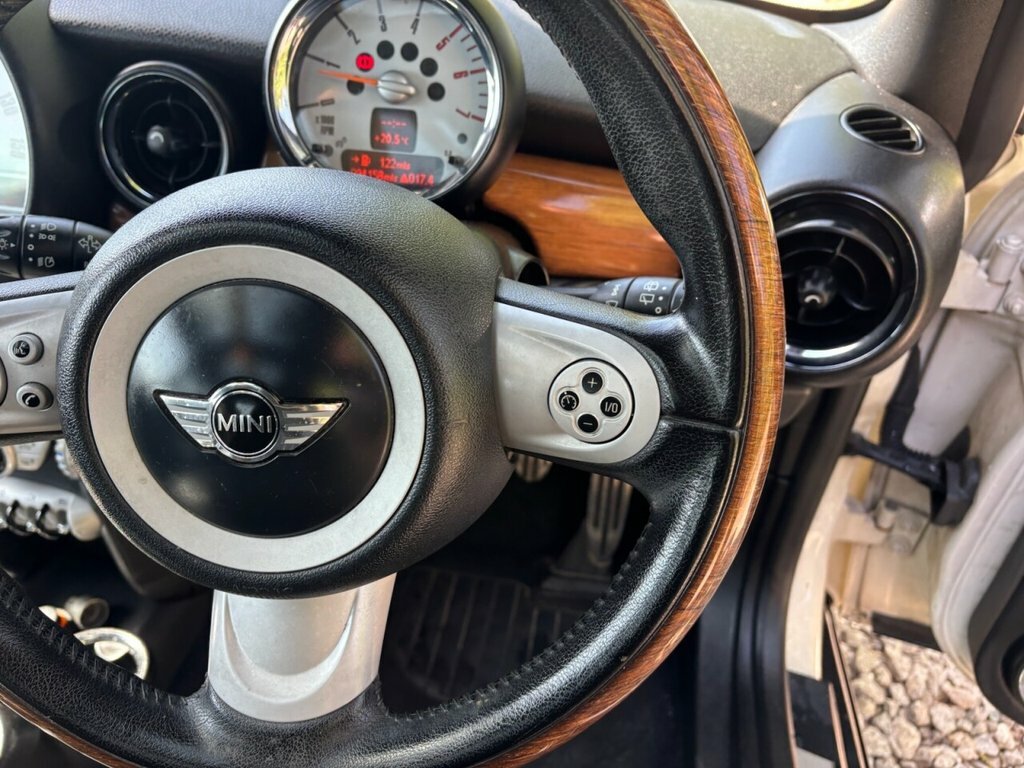 Mini Clubman 1.6 Cooper D 108 Bhp Estate Blue #20