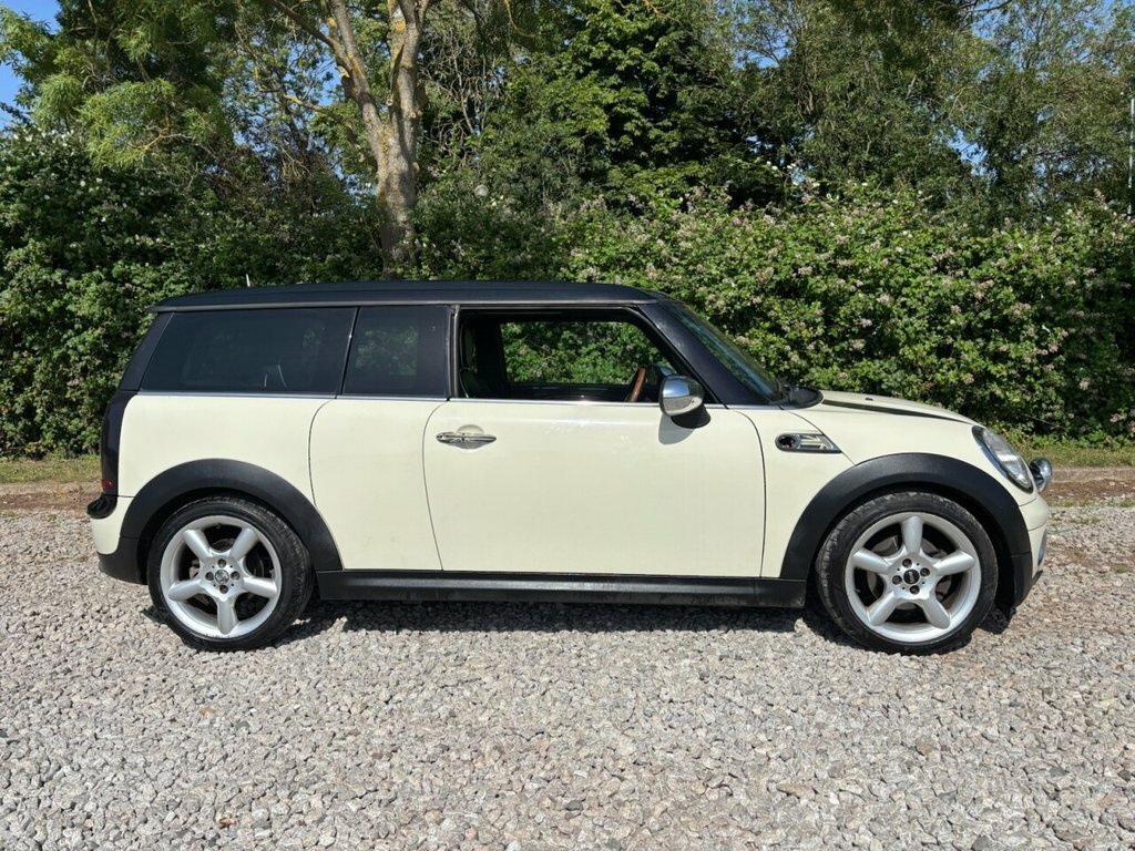 Mini Clubman Estate White #2