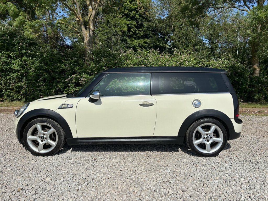 Mini Clubman Estate White #4