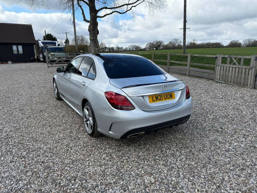 Mercedes-Benz C Class C300e Amg Line Premium Plus 9G-tronic Saloon P Silver