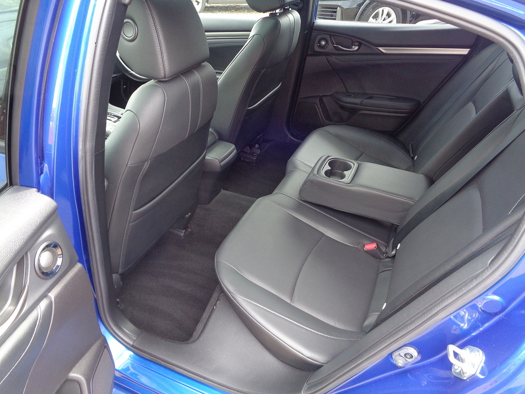 Honda Civic 1.5 Vtec Sport Plus 180 Bhp Full Service New White #25