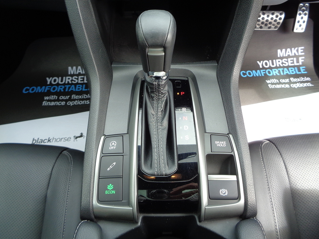 Honda Civic 1.5 Vtec Sport Plus 180 Bhp Full Service New White #16