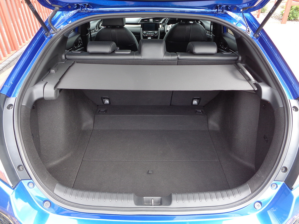 Honda Civic 1.5 Vtec Sport Plus 180 Bhp Full Service New White #32