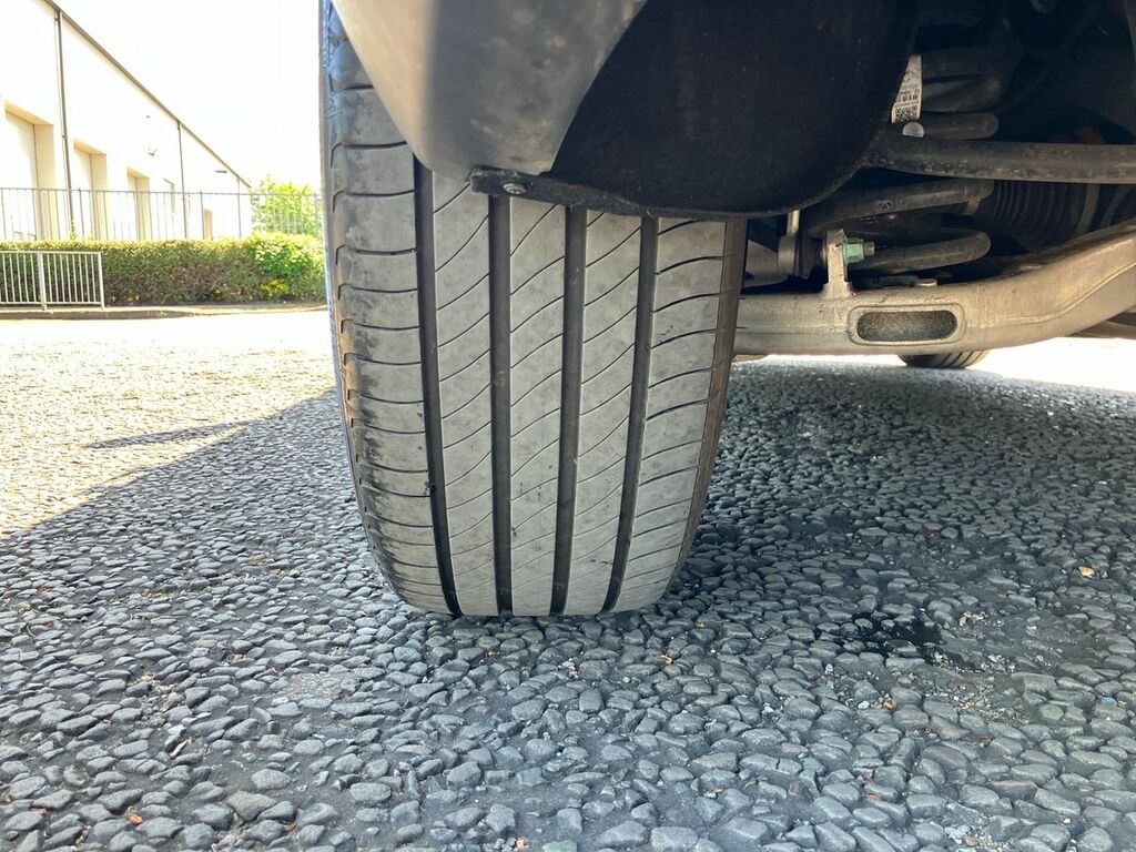 Omoda 9 Omoda 9 Estate 1.5T Shs Noble 3Dht White #25
