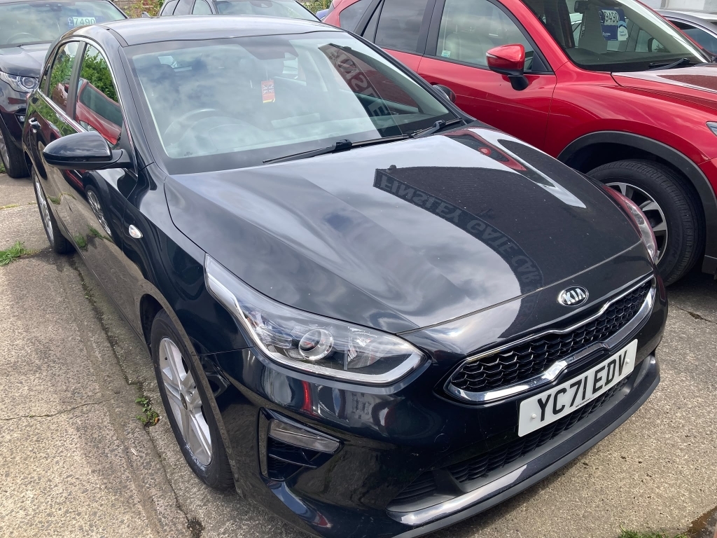 Kia Ceed 1.6 Crdi 2 Nav Isg Mhev Black