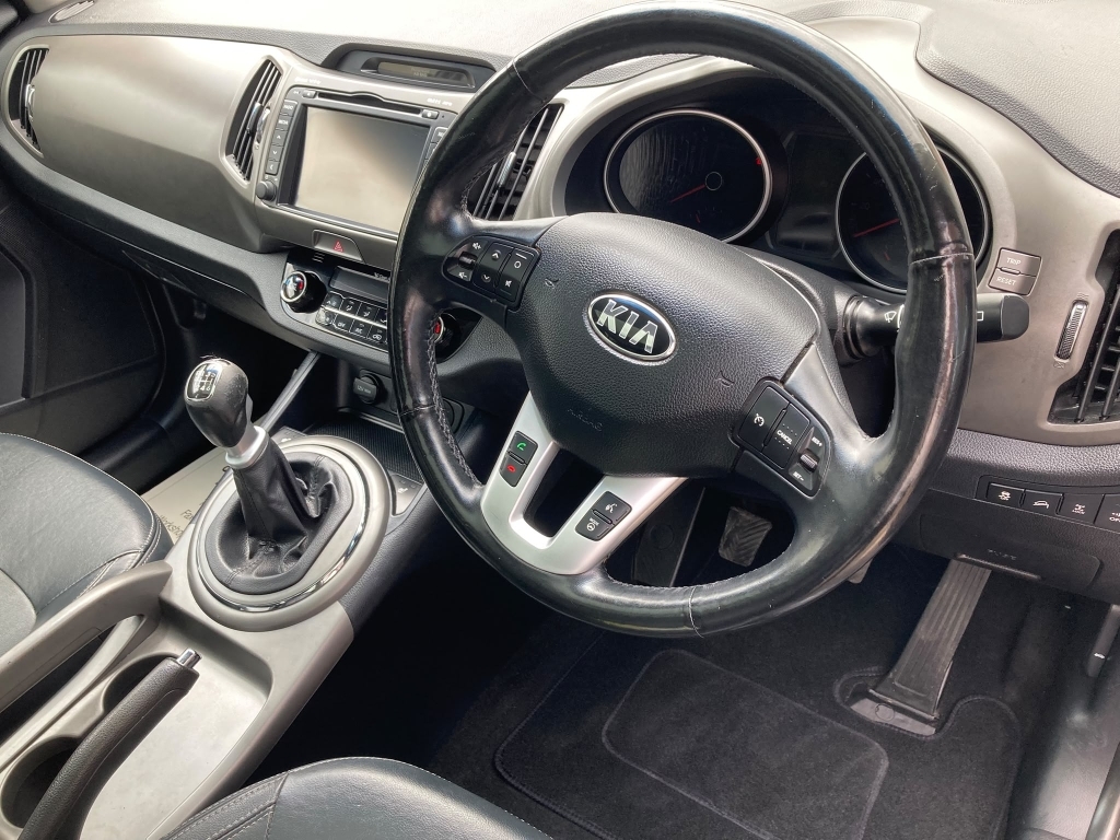 Kia Sportage 1.7 Crdi Ecodynamics 1 Suv 2Wd E Black #4