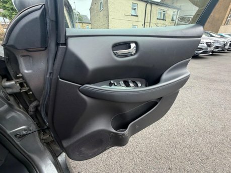 Nissan Leaf 40Kw Acenta With Sat Nav And Intelligent Cruise Co White #30
