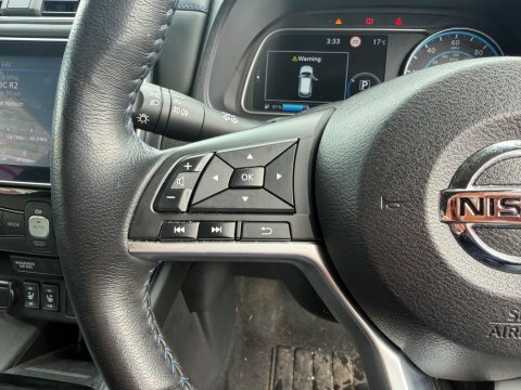 Nissan Leaf 40Kw Acenta With Sat Nav And Intelligent Cruise Co White #11