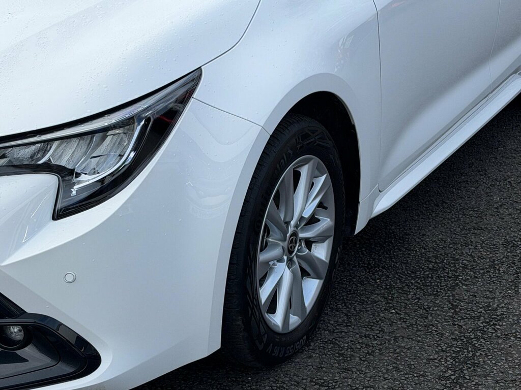 Toyota Corolla 1.8 Hybrid Icon Cvt FD74ARO White #6