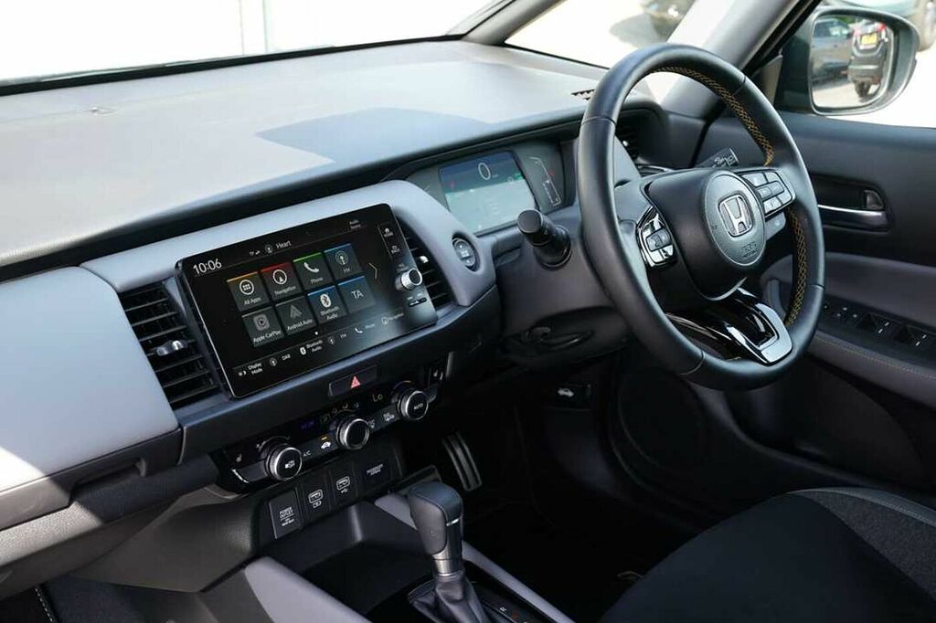 Honda Jazz 1.5 I-mmd Hybrid Advance Sport Ecvt DX25MWN Black #2