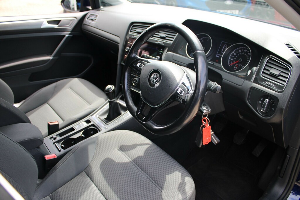 Volkswagen Golf 1.6 Tdi Match Edition HJ20LDN Blue #6