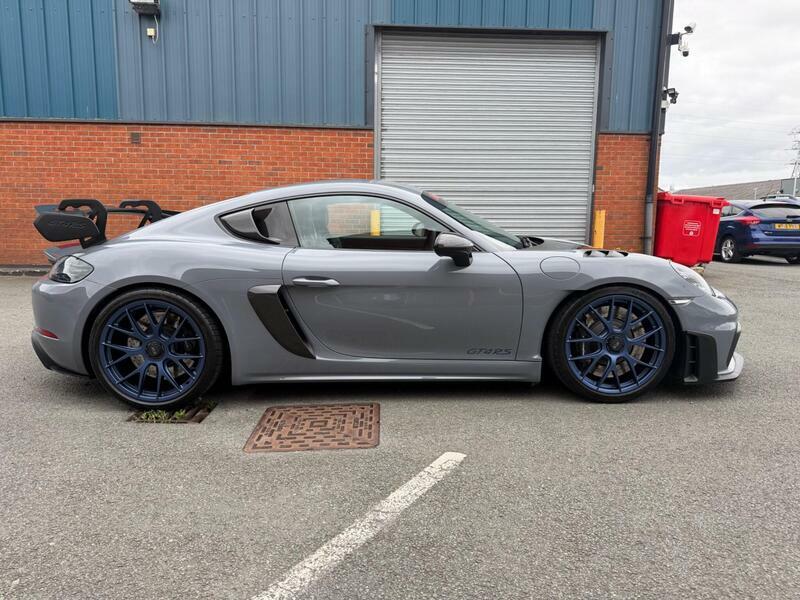 Porsche 718 Cayman 4.0-Gt4-rs-pdk-euro-6-ss-2dr Grey #4