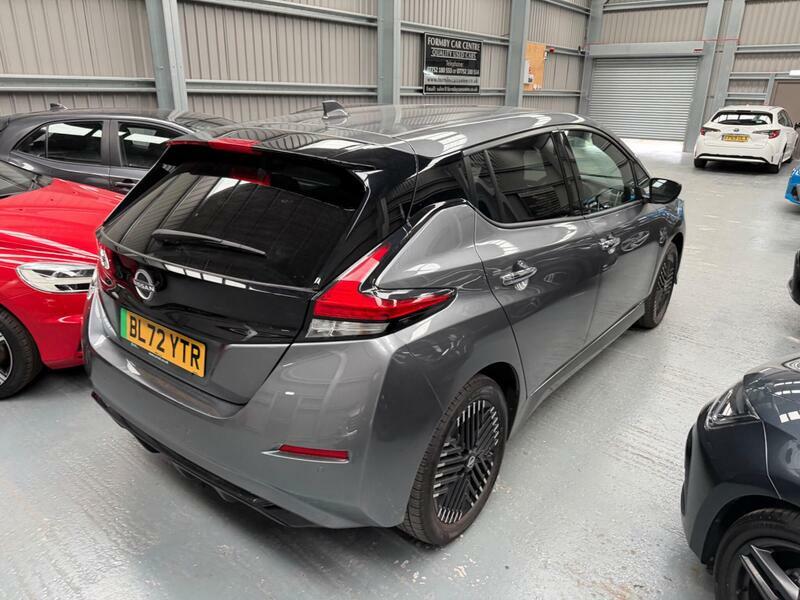 Nissan Leaf 59kwh-e-n-connecta-auto-5dr Grey #2