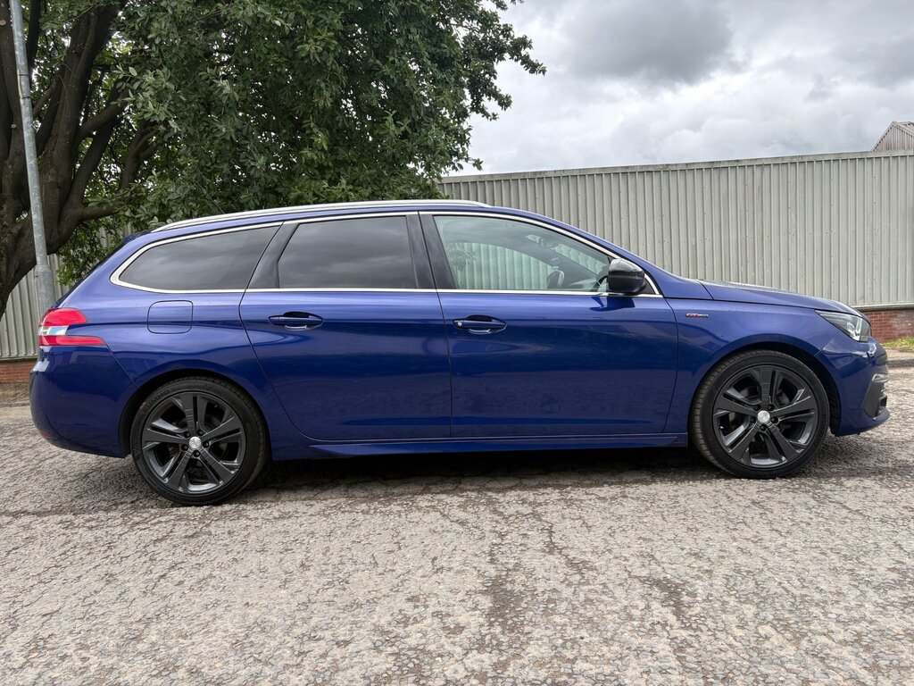 Peugeot 308 SW Bluehdi Active White #14