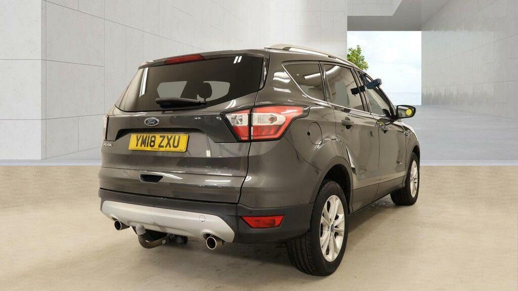 Ford Kuga 2.0 Tdci Titanium Powershift Awd Euro 6 Ss Grey #4