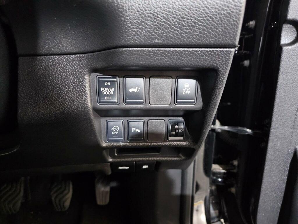 Nissan X-Trail Dci Tekna Style Edition Black #22