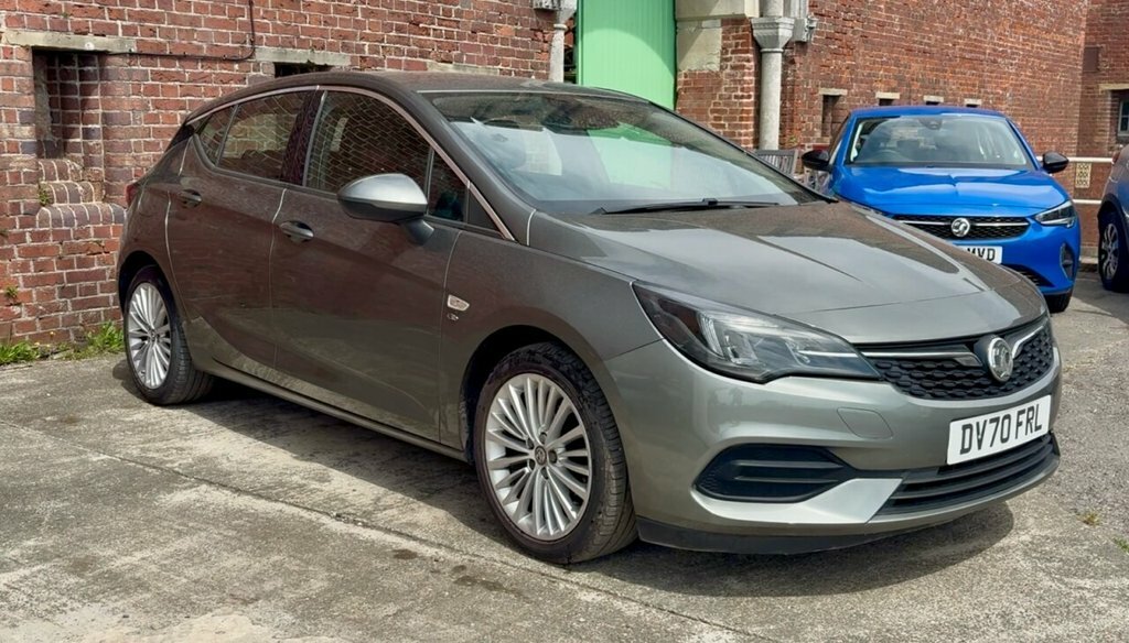 Vauxhall Astra Hatchback DV70FRL Grey #2