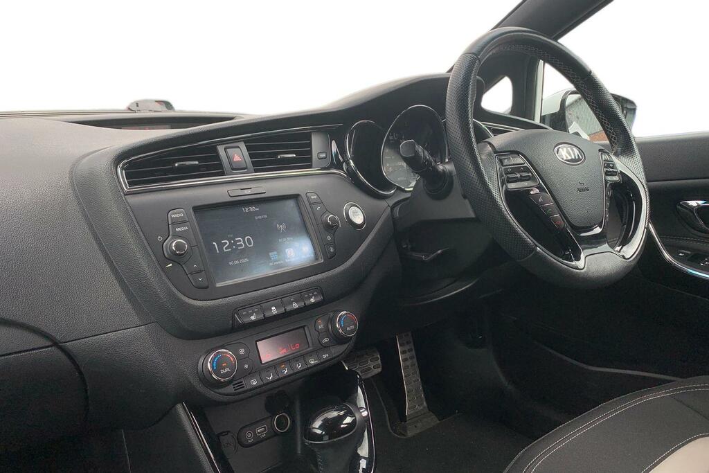 Kia Ceed 1.6 Crdi Isg Gt-line S Dct White #4