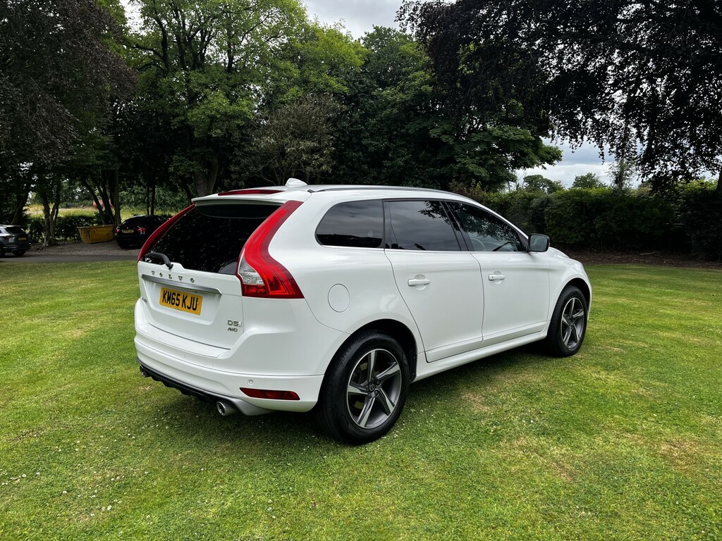 Volvo XC60 2.4 R-design Lux Nav D5 Awd,pole Star,fsh White #4