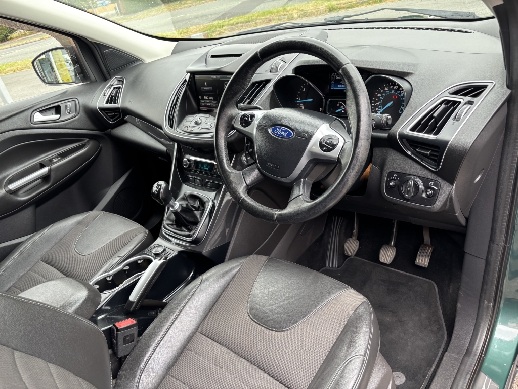 Ford Kuga 2.0 Titanium Tdci EJ65VXA Green #5