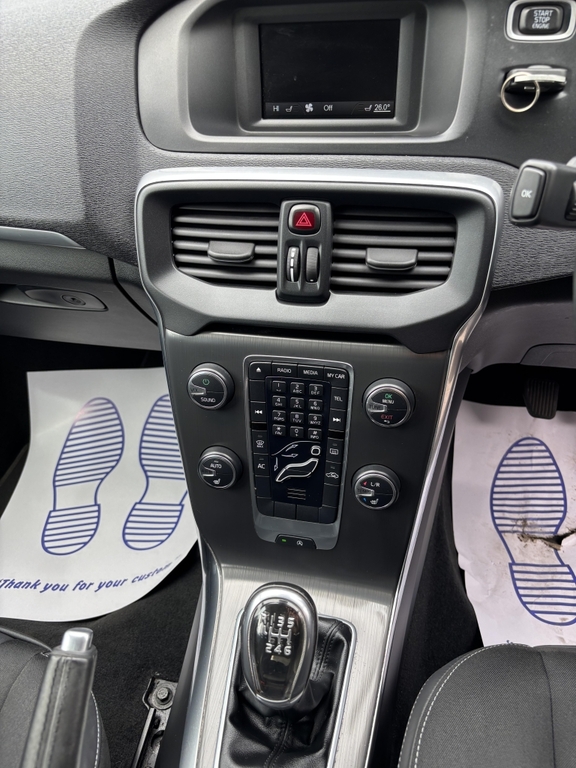 Volvo V40 2.0 D3 Se Lux Geartronic Euro 5 Ss Silver #8