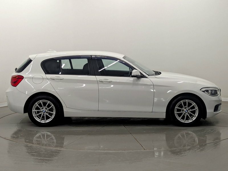BMW 1 Series 118I Sport White #2