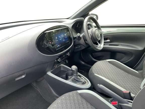 Toyota Aygo X Edge Auto  #5