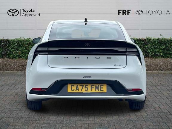 Toyota Prius Hatchback 1.8 Hybrid Euro6 202020 White #26