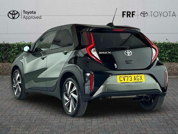 Toyota Aygo X Edge Manual Green #3