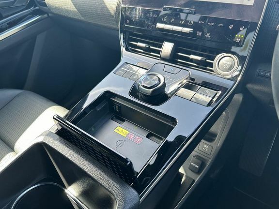 Toyota bZ4X 150Kw Vision 71.4Kwh Black #39