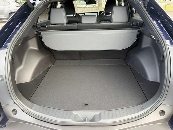 Toyota bZ4X 165Kw Design 73Kwh Black #13