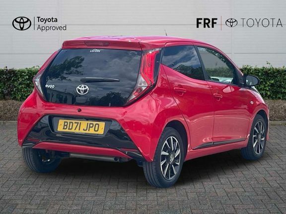 Toyota Aygo X X-trend Tss Red #2