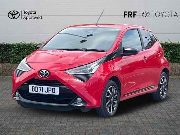 Toyota Aygo X X-trend Tss Red #3