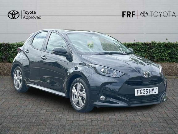Toyota Yaris Icon Black