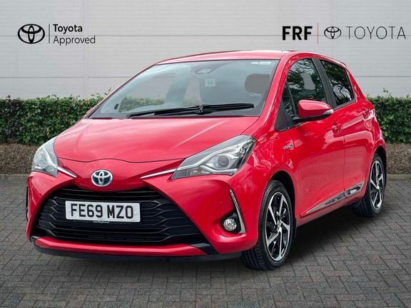 Toyota Yaris Excel 1.5 Hybrid Red #3