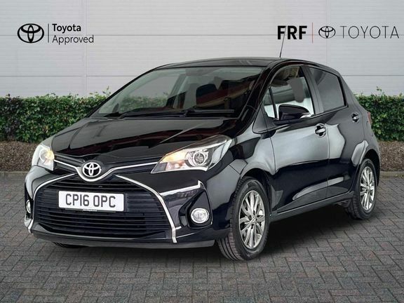 Toyota Yaris Icon 1.33Cvt Black #3