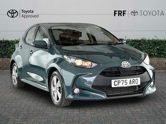 Toyota Yaris Icon Green