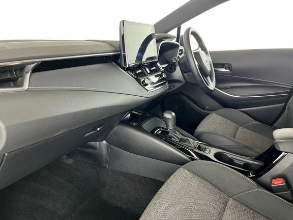 Toyota Corolla Design 1.8 Ts Silver #5