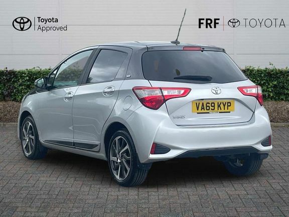 Toyota Yaris Y20 Bi-tone 1.5 M Silver #4