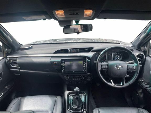 Toyota HILUX Hilux Invincible X 2.8 M Grey #6
