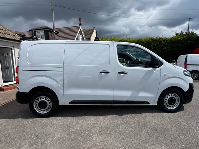 Citroen Dispatch Bluehdi 1000 Enterprise Edition White #3