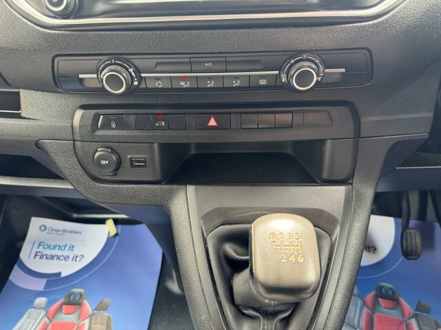 Citroen Dispatch 2.0 Bluehdi 1400Driver Edition M Eat8 Fwd 2 Euro White #15